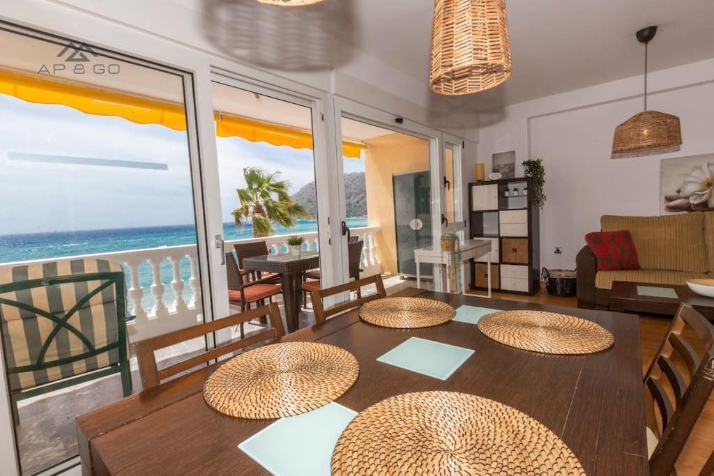 Apartment Castillo Beachfront Seaviews *