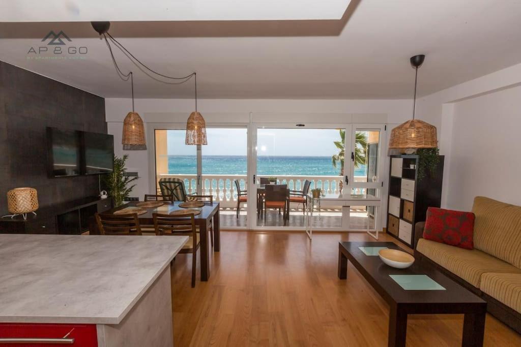 Apartment Castillo Beachfront Seaviews *